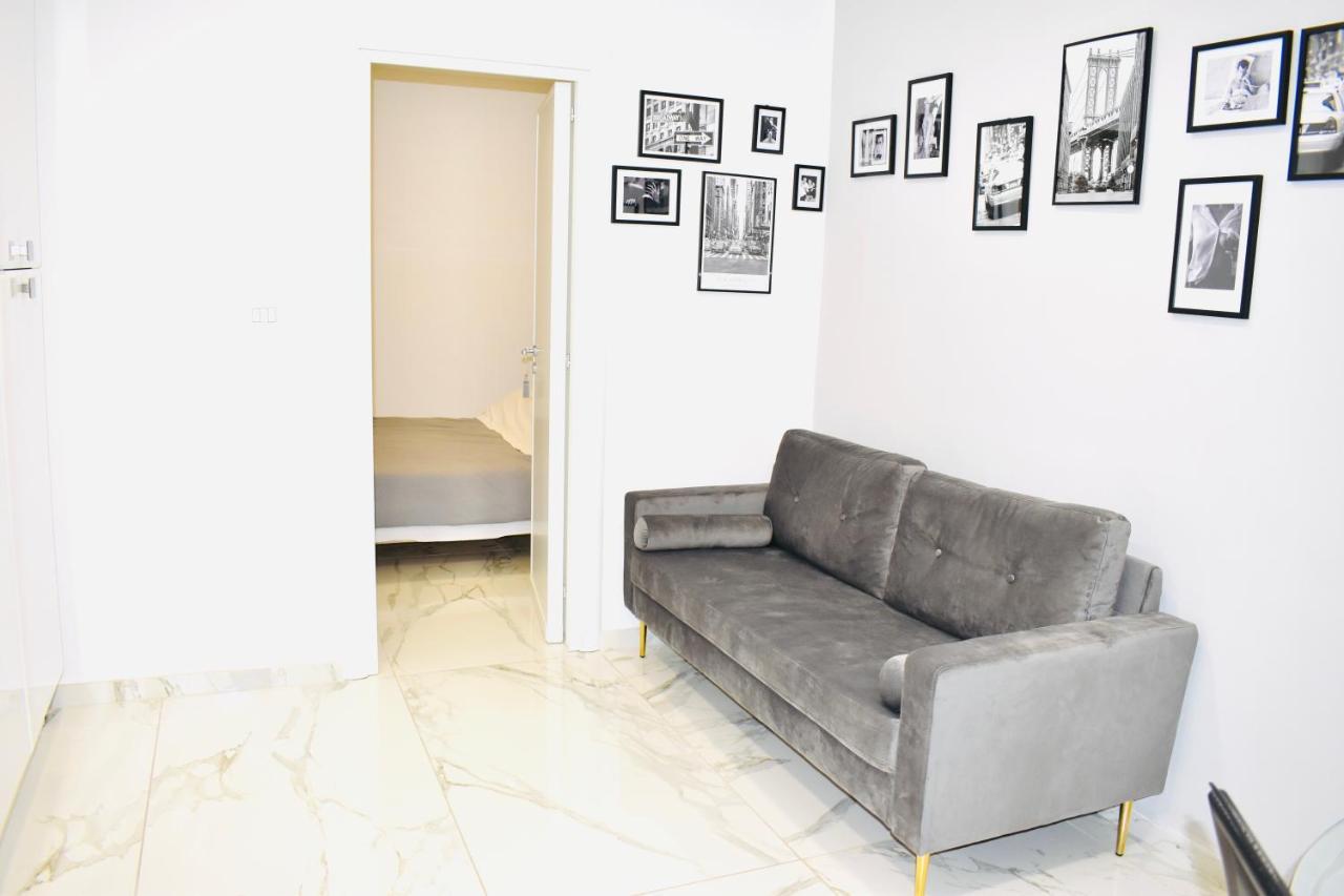 Chic House Apartment บารี ภายนอก รูปภาพ