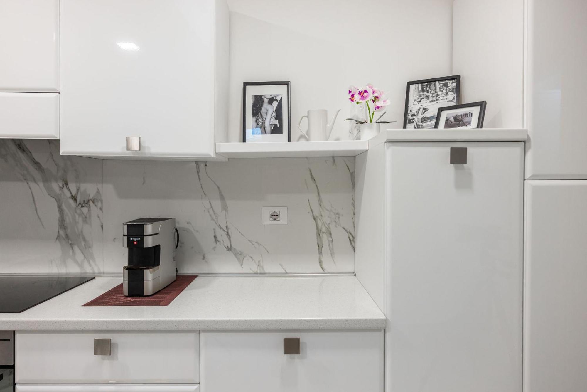 Chic House Apartment บารี ภายนอก รูปภาพ