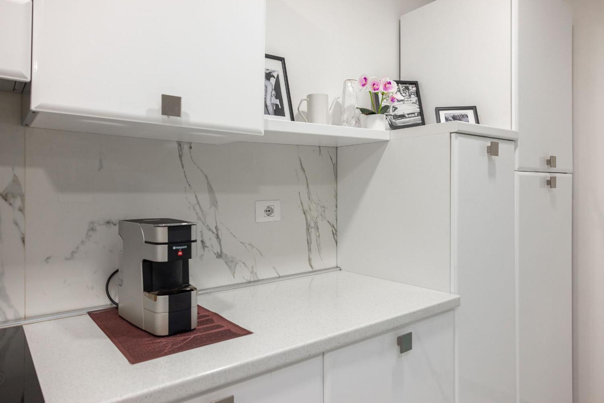 Chic House Apartment บารี ภายนอก รูปภาพ
